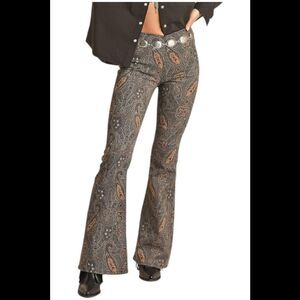 Rock and Roll Women's Cowgirl Paisley Pull-On Flare Black - Regular